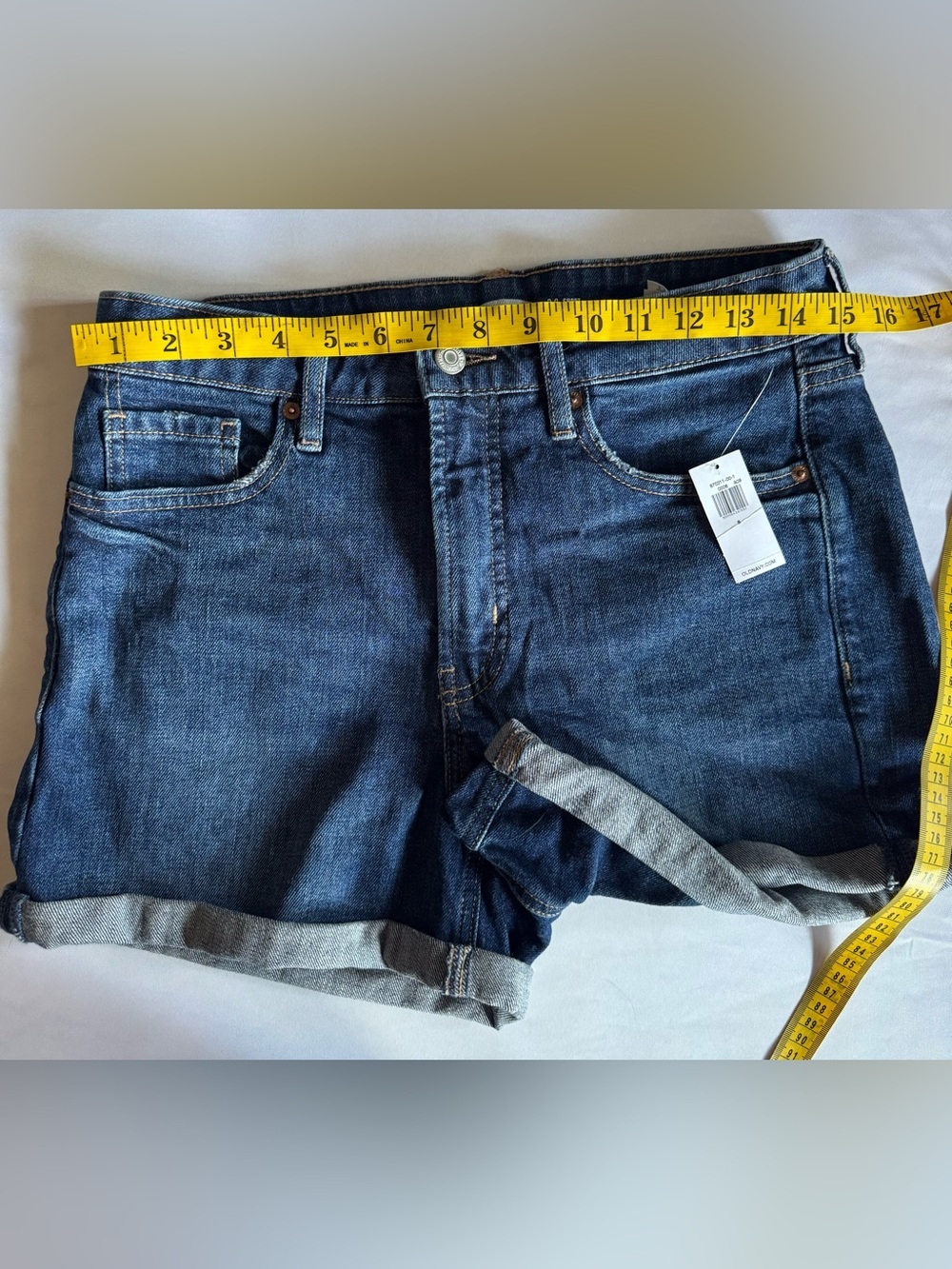 Old Navy Blue Rolled-Hem Denim Shorts - Picture 11 of 11